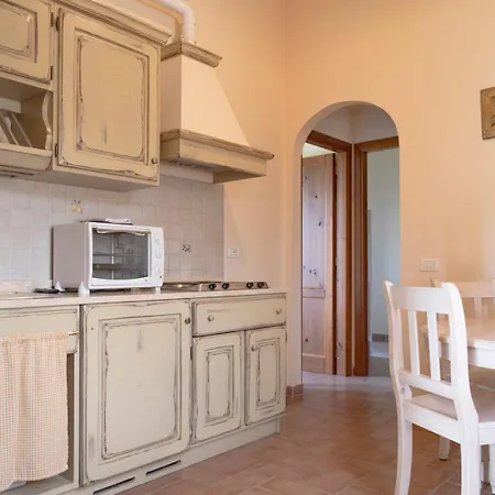 Fattoria Il Giardo * Pietrasanta