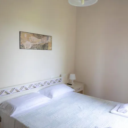 Fattoria Il Giardo * Pietrasanta